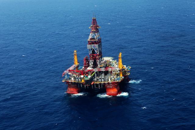 海上油气钻井平台